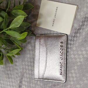 NWOT Marc Jacobs Silver Metallic Card Case Holder